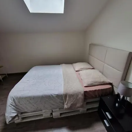 Cocoon Of Secure Parking Included Apartment Troyes