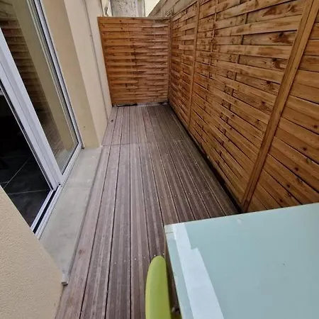 Cocoon Of Secure Parking Included Apartment